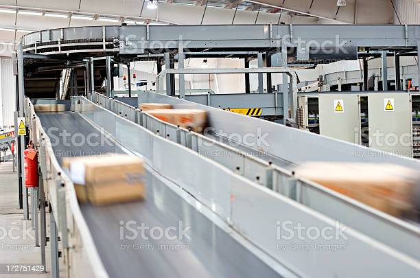 Package on the conveyor belt